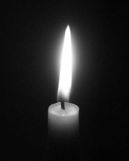 A murit Regele Umorului! ศara este รฎn doliu acum! Drum lin, maestre… Vezi in comentarii