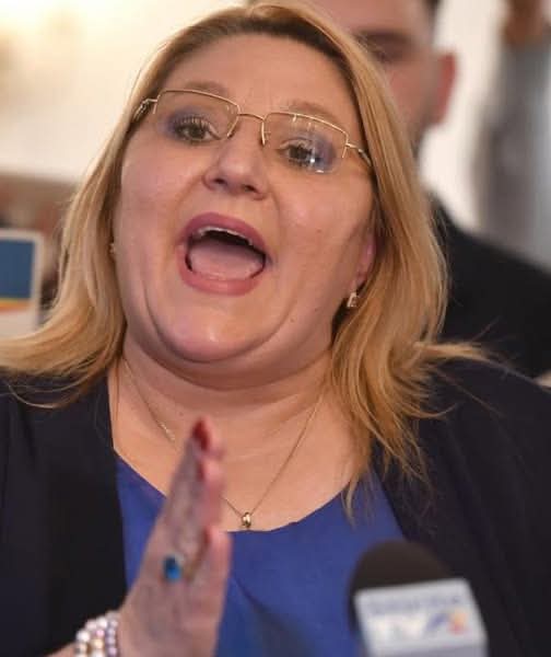 Procurorii au decis! Diana ศoศoacฤ va fi… Vezi mai mult