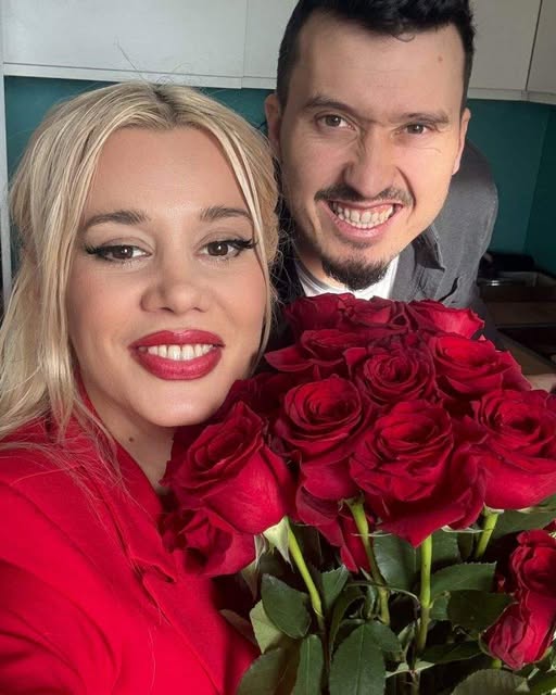 Anisia Gafton, însărcinată la 42 de ani. Anunțul care a emoționat internetul: „Am devenit un ou Kinder!”… Vezi in comentarii