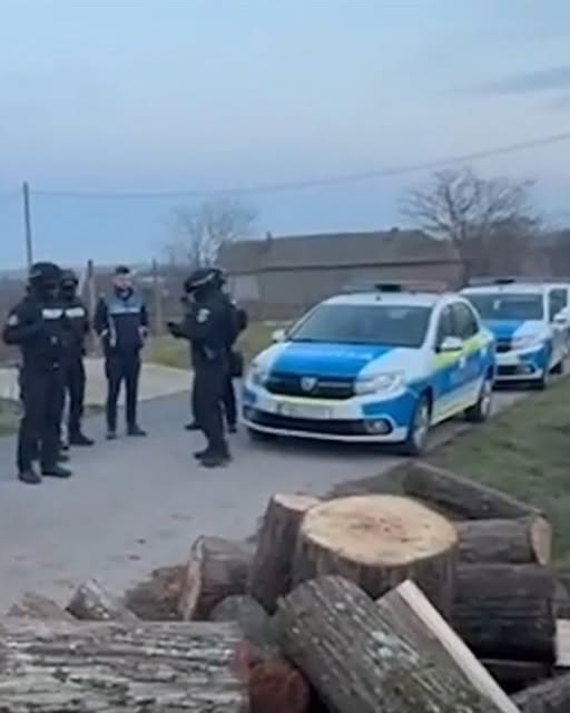 Doamne ferește! Un bărbat a spălat și îmbrăcat o femeie dupa ce ai-a pus capat zilelor ,apoi a sunat la…vezi mai jos