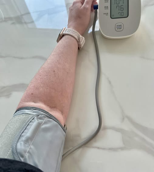 Ce tensiune este normală la 40, 50 și 60 de ani. Valorile la care trebuie să fii atent