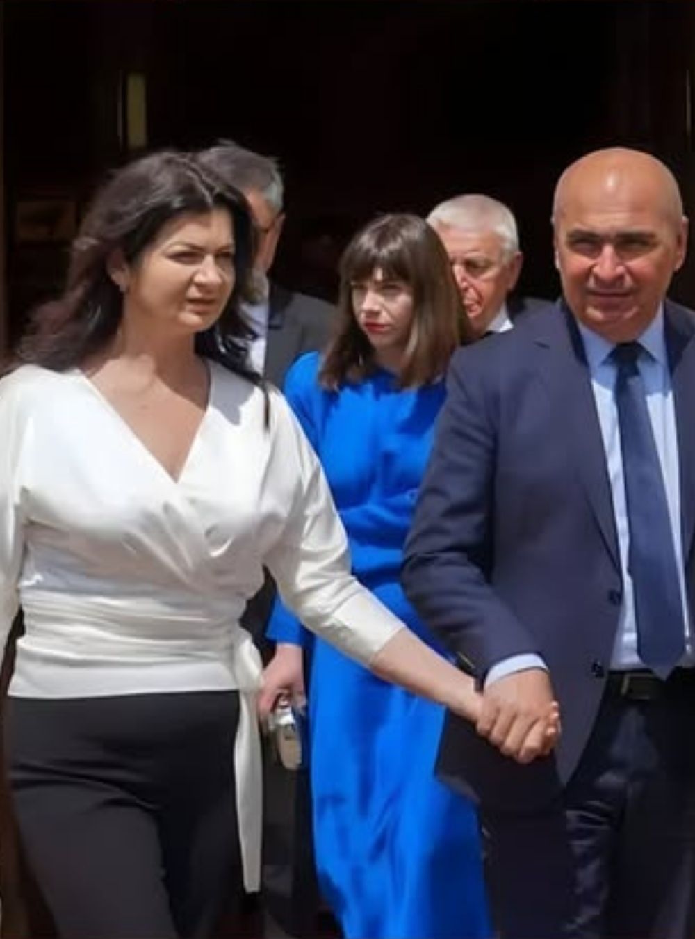 Soția lui Ilie Bolojan ARUNCĂ B0MBA! Ce s-a întâmplat azi