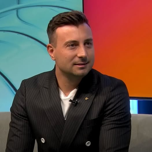 Valentin Sanfira a vorbit în sfârșit! A ieșit public și a spus clar: „Nu mai… Vezi mai mult