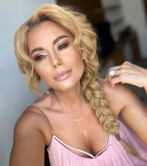 S-a aflat! Cine este, de fapt, iubitul tinerel al Emiliei Ghinescu: „Student la…