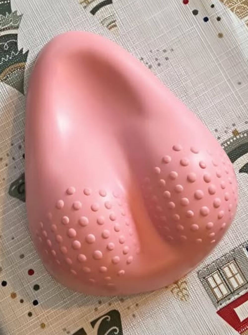 Am primit un obiect ciudat, fฤrฤ explicaศii. Internetul mi-a spus ce este, de fapt