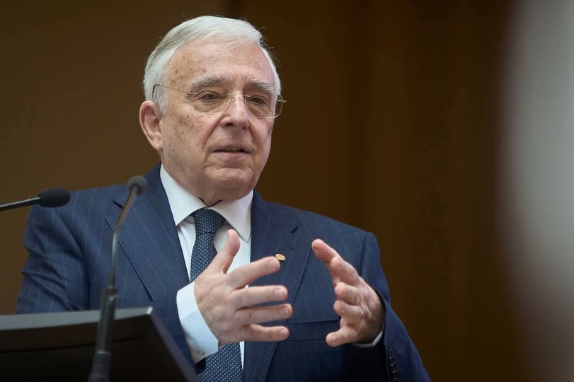 Crunt! Pensionarii din Romรขnia ar putea rฤmรขne fฤrฤ pensii… Vezi mai mult