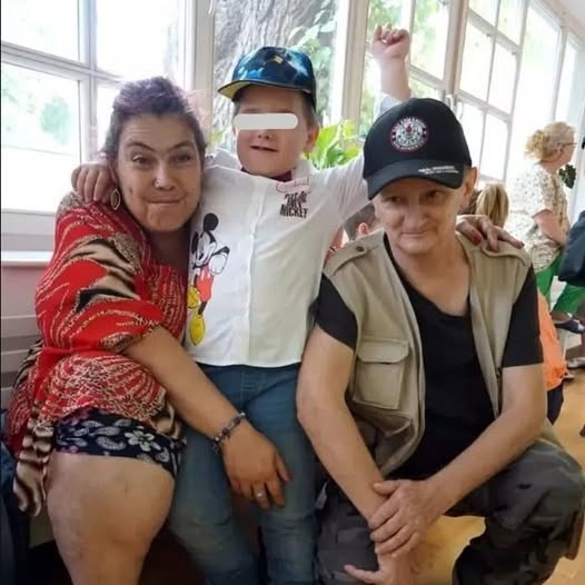 Dupฤ despฤrศirea de tatฤl copilului ei, Ioana Tufaru… Vezi mai mult