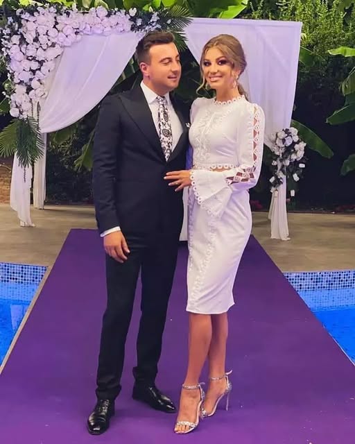 Valentin Sanfira, tranศant la 4 luni de la divorศul de Codruศa Filip. Ce a transmis รฎn urmฤ cu scurt timp
