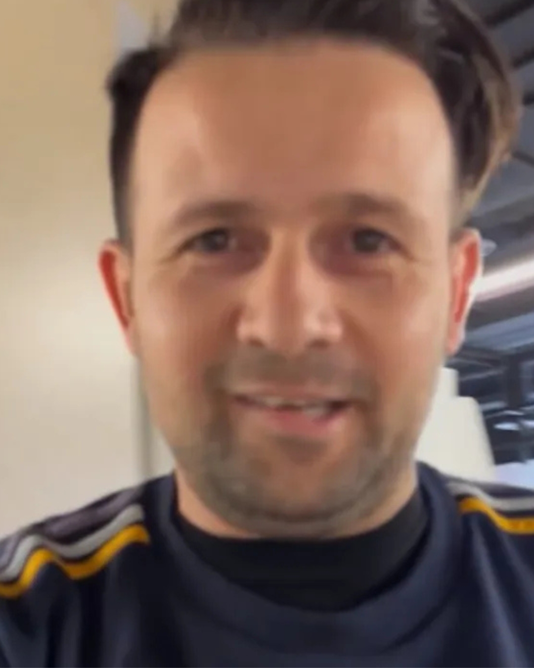 Robert Tudor, amendat cu 400 de euro în Bulgaria. Magicianul a fost oprit la graniță