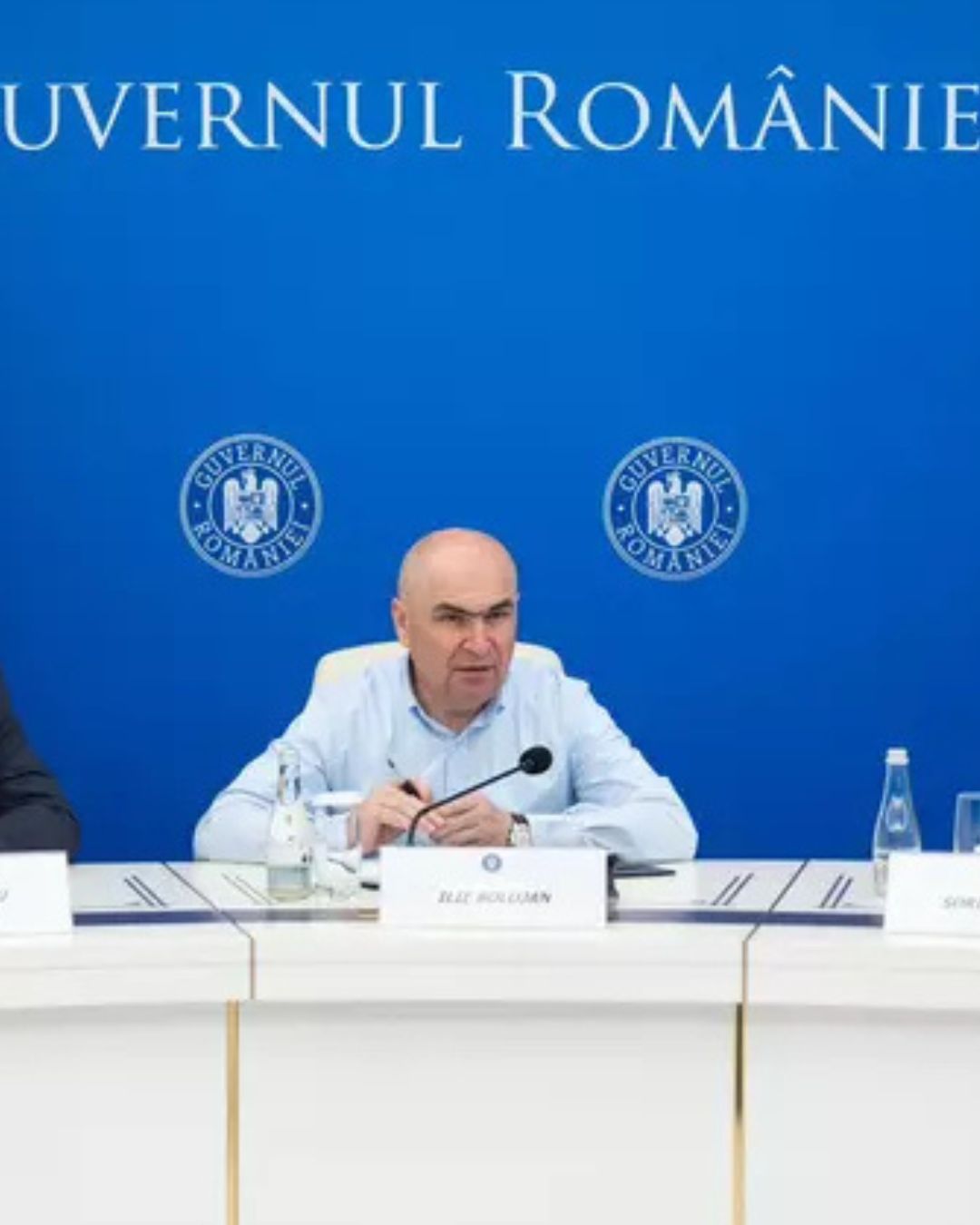 Deficitul României scade spectaculos, dar economiștii trag alarma: Pericolul abia acum începe