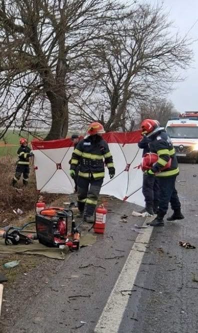 TRAGEDIE pe șosele. Fostul primar a murit în accidentul din… Vezi mai mult